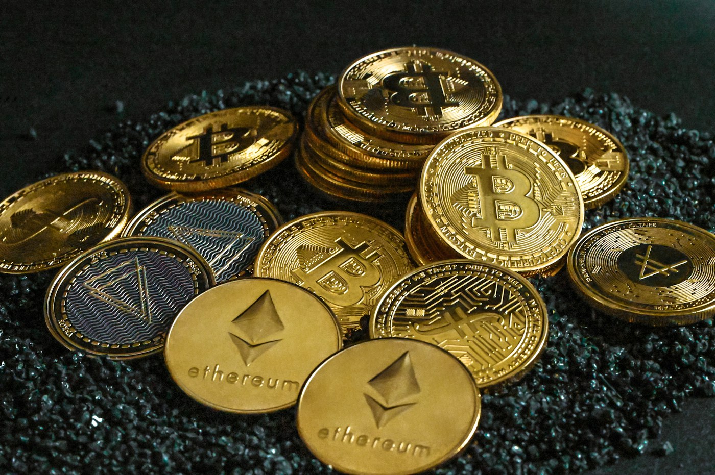 稳定币储备和发行机制：阅读公开披露的基础方法